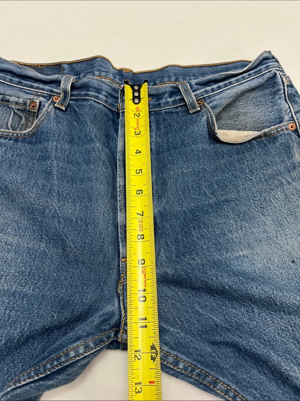 Levi's 501 Original Fit Jeans VTG mid Y2K Men's Medium Wash Distressed Grange